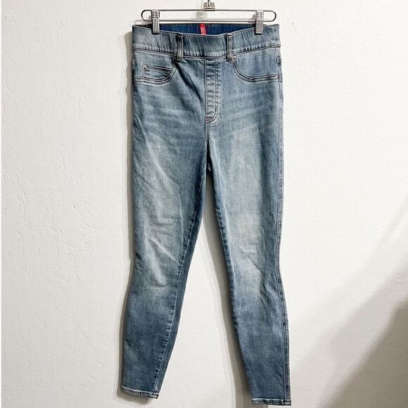 Spanx Women’s Stretch Skinny Light Wash Pull On Denim Jeans Size Small Night Out - Picture 1 of 6